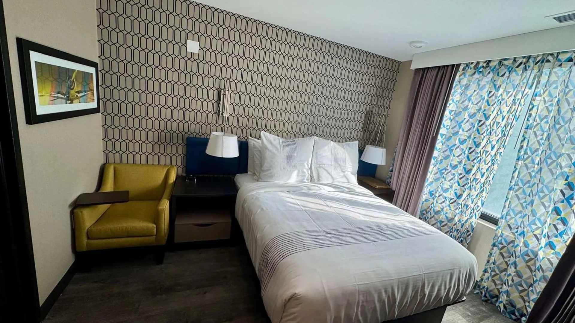 ホテル Glo Best Western Bronx Nyc ニューヨーク