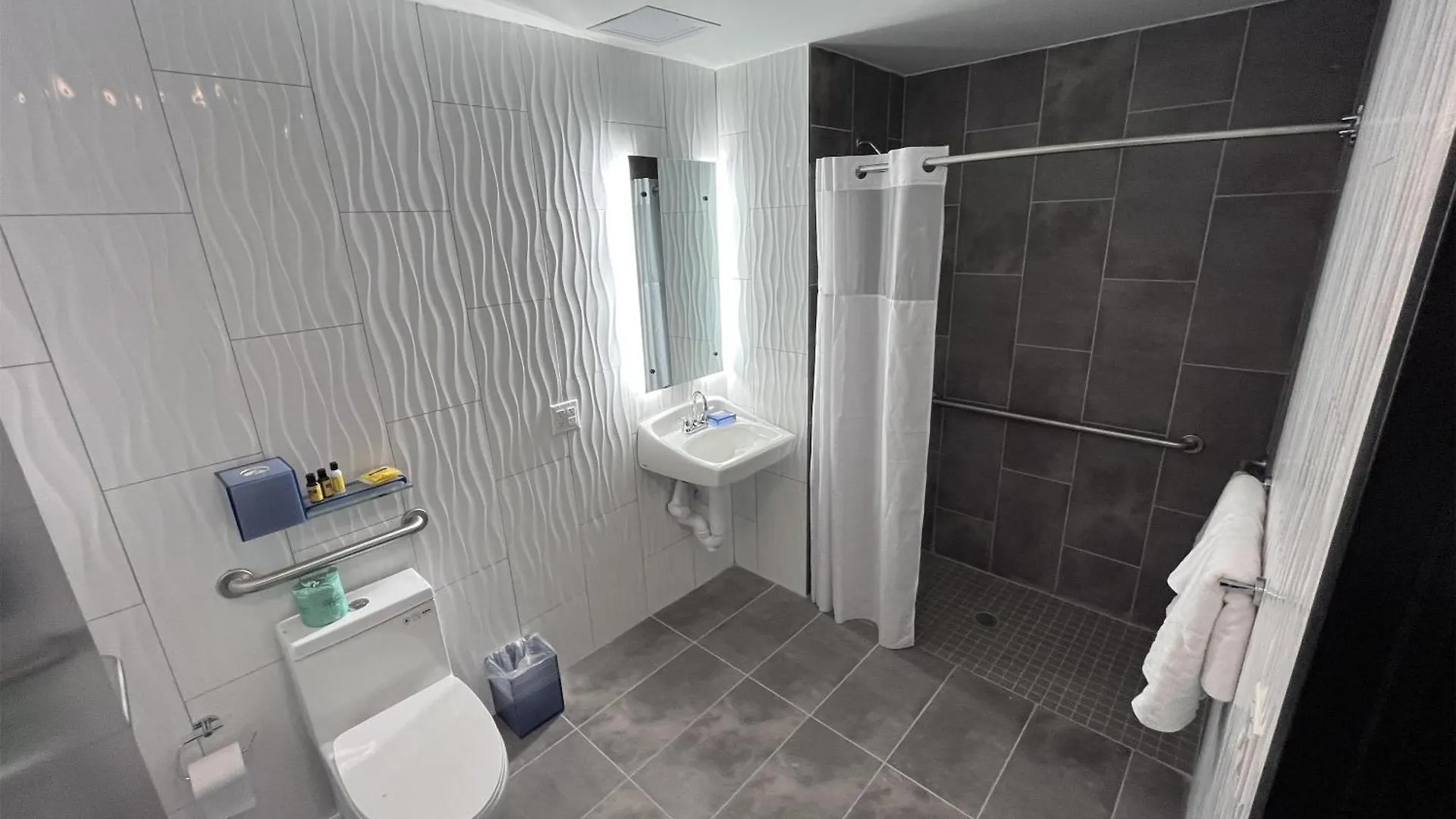 Glo Best Western Bronx Nyc ニューヨーク 0*,  米国