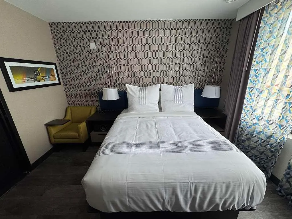 ホテル Glo Best Western Bronx Nyc ニューヨーク